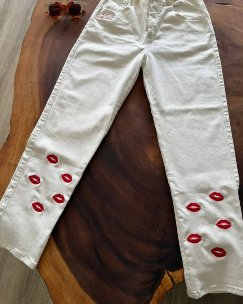 JEANS BESOS