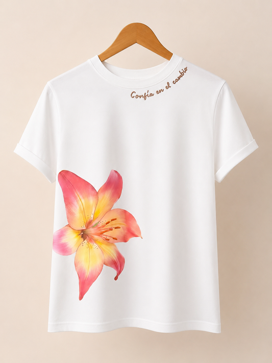 CAMISETA CONFIO EN EL CAMBIO FLOR