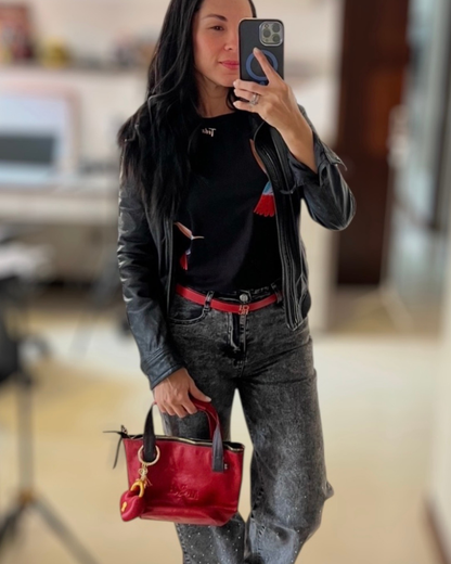 CAMISETA COLIBRI NEGRA TODO LLEGA A SU TIEMPO