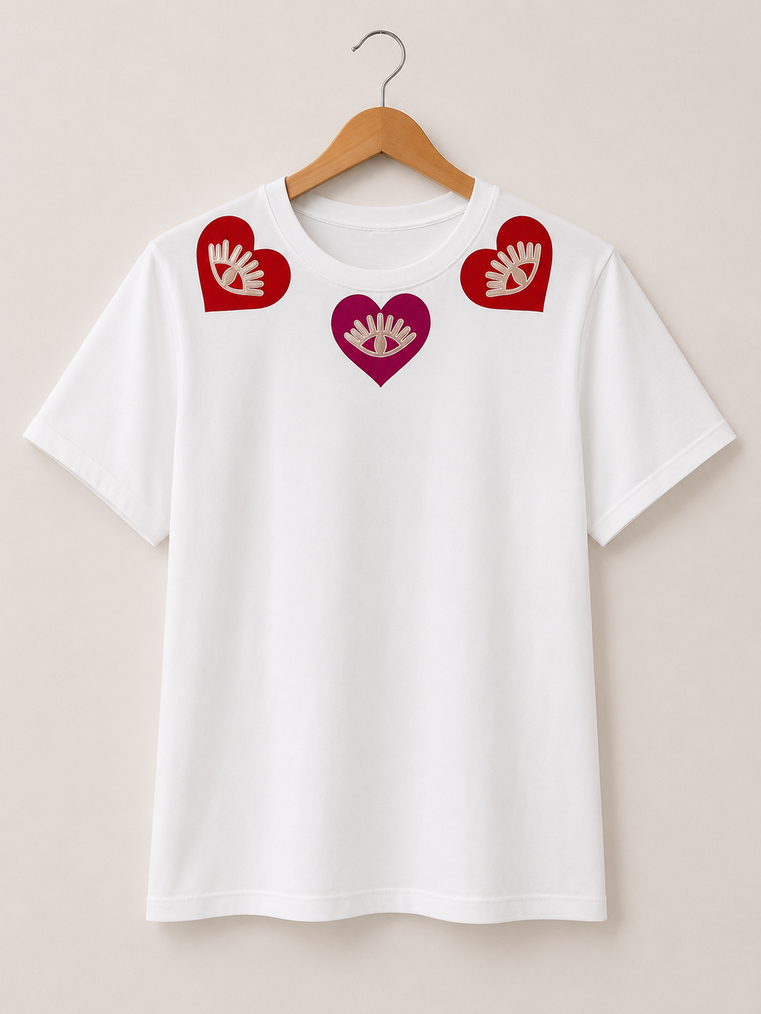 CAMISETA OJO CORAZON