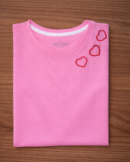 CAMISETA LOVE CORAZONES