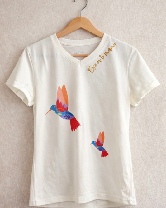 CAMISETA COLIBRI MARFIL CREE EN TI MISMA V