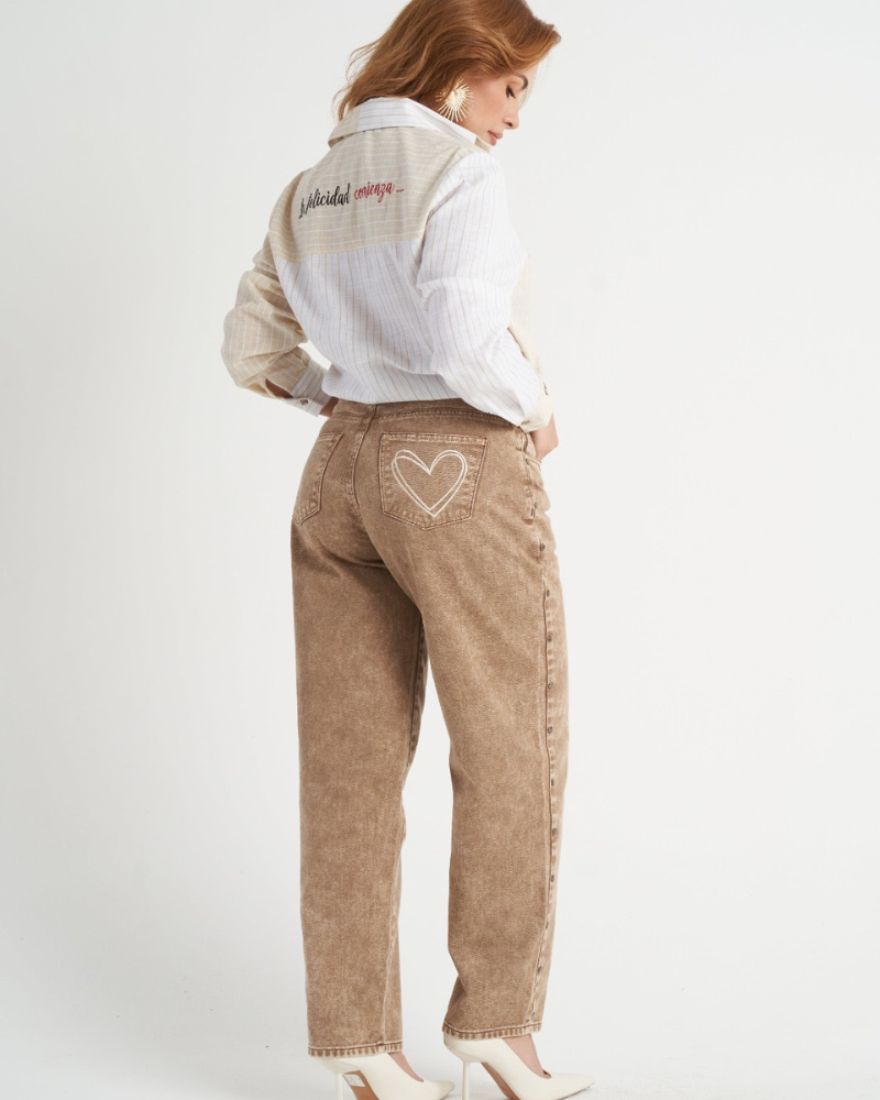 CAMISA LA FELICIDAD COMIENZA EN MI