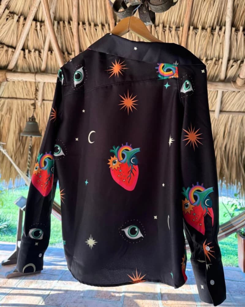 CAMISA ASIMETRICA CORAZONES BOHEMIOS