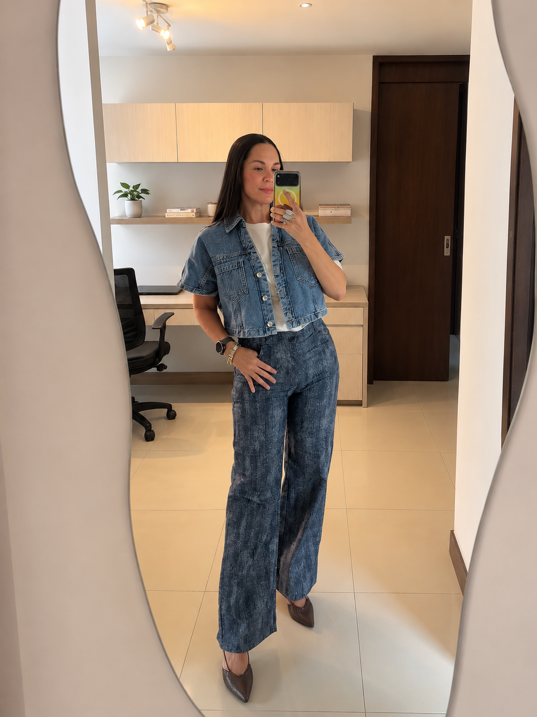CAMISETA ESENCIAL MARFIL OVERSIZE