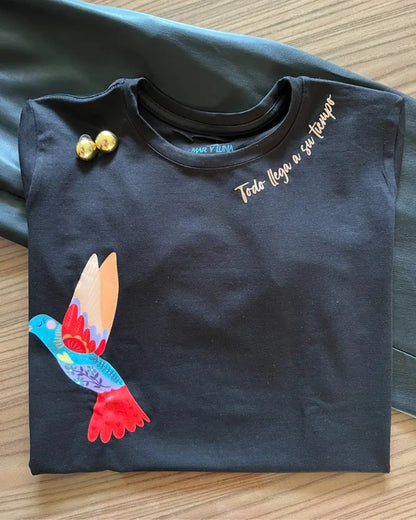 CAMISETA COLIBRI NEGRA