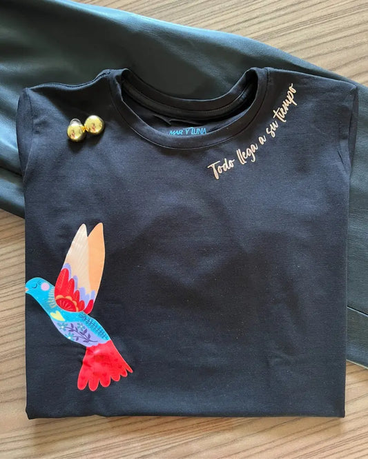 CAMISETA COLIBRI NEGRA