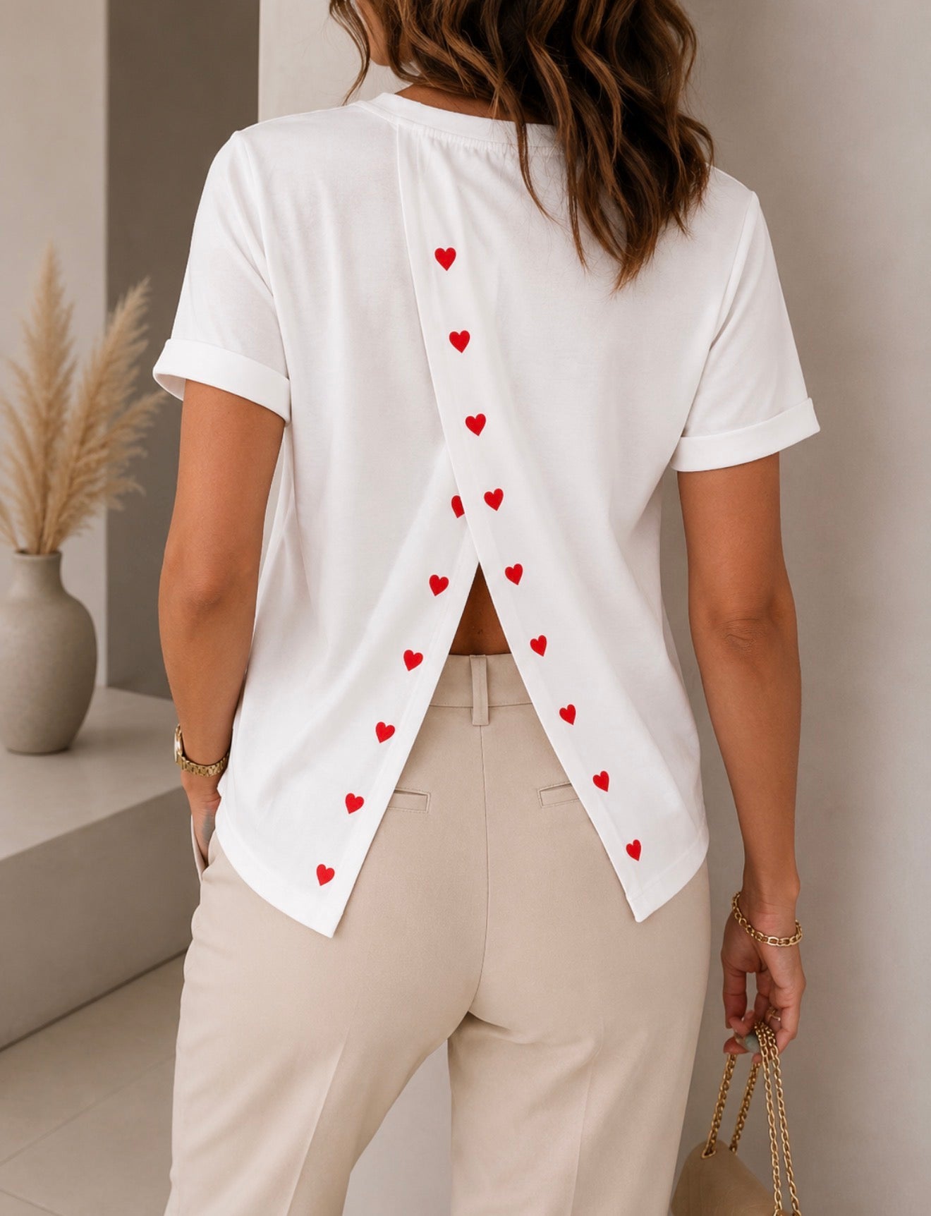 CAMISETA LOVE CORAZONES