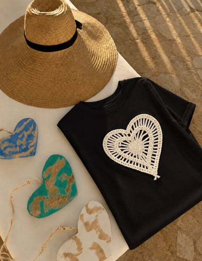 BLUSA T-SHIRT NEGRA HILOS DEL CORAZON