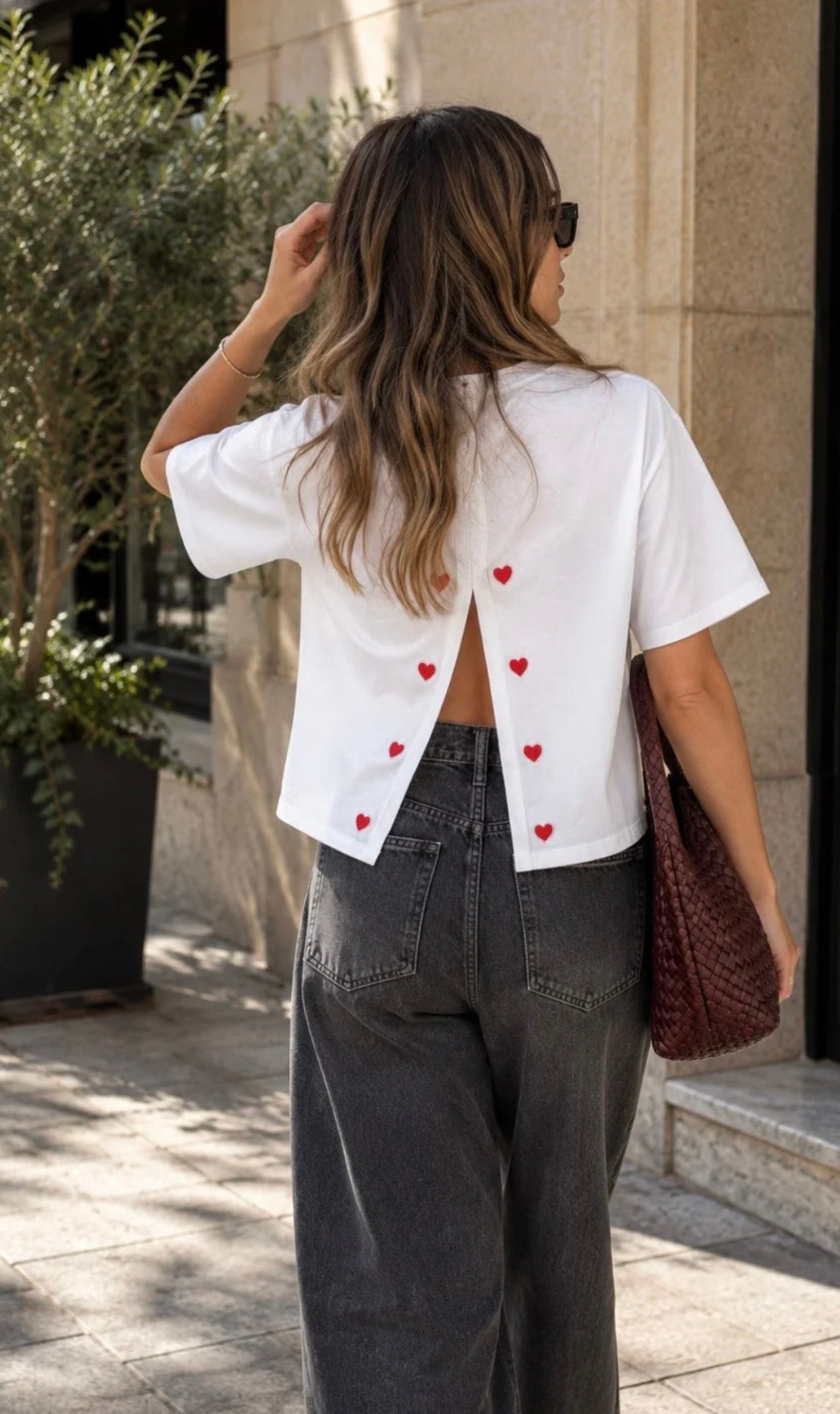 BLUSA LOVE BORDADA