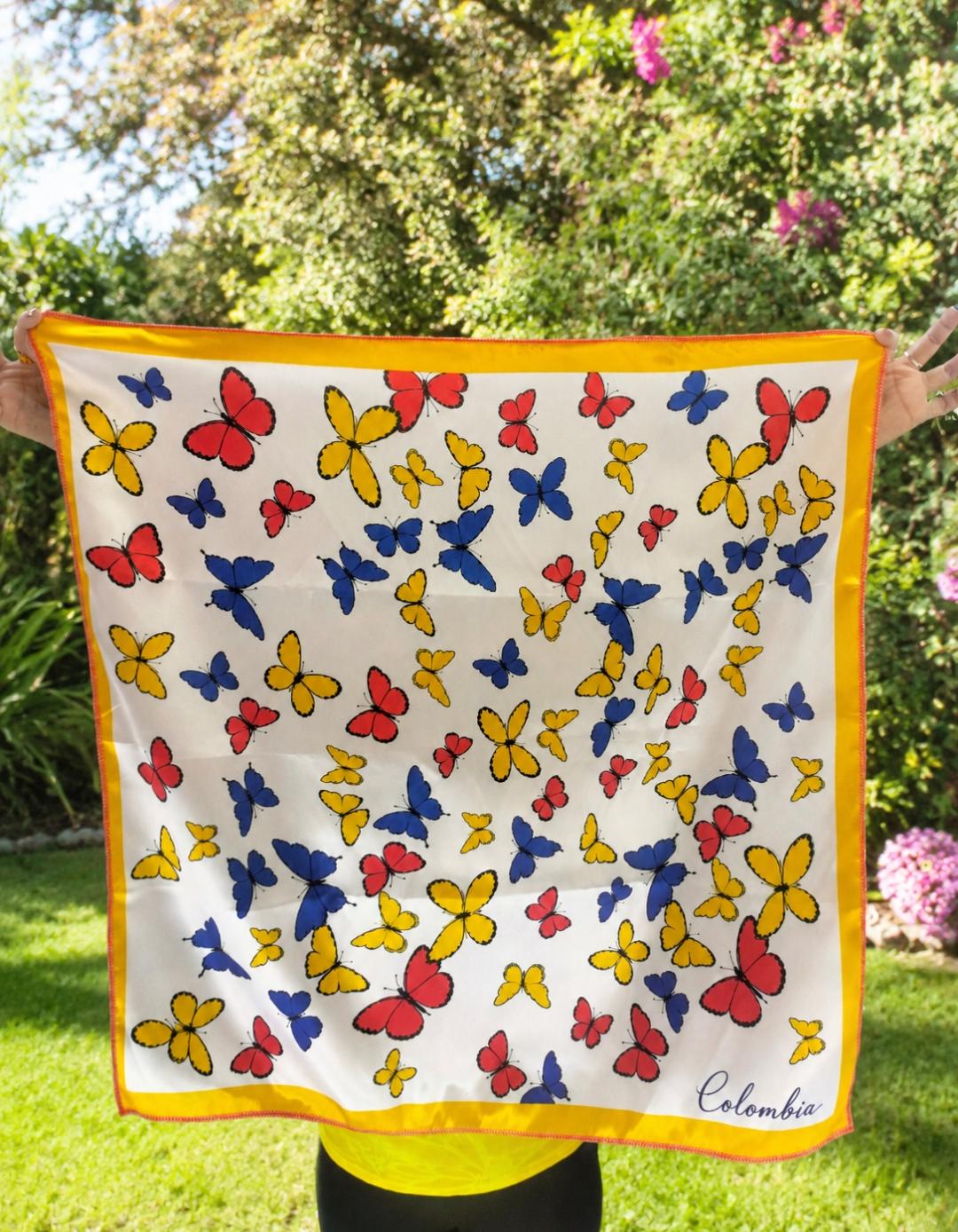 PAÑOLETA MARIPOSAS DE COLORES