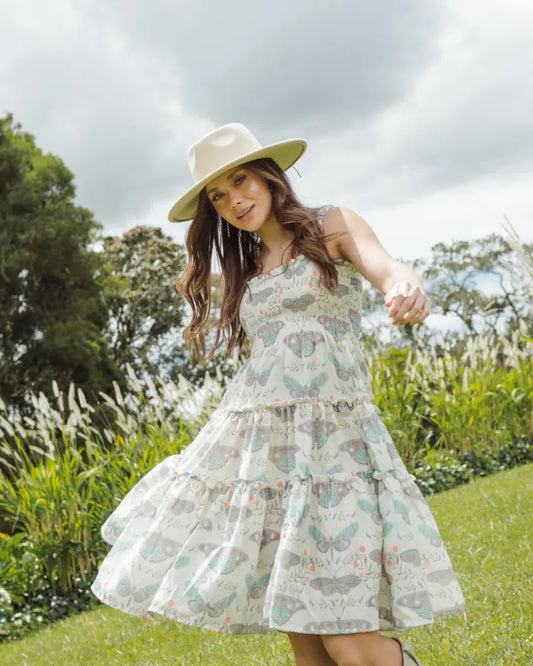 VESTIDO MONARCA